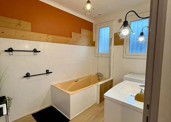 Un Mendi * 阿赫莱斯热莱斯加佐斯特